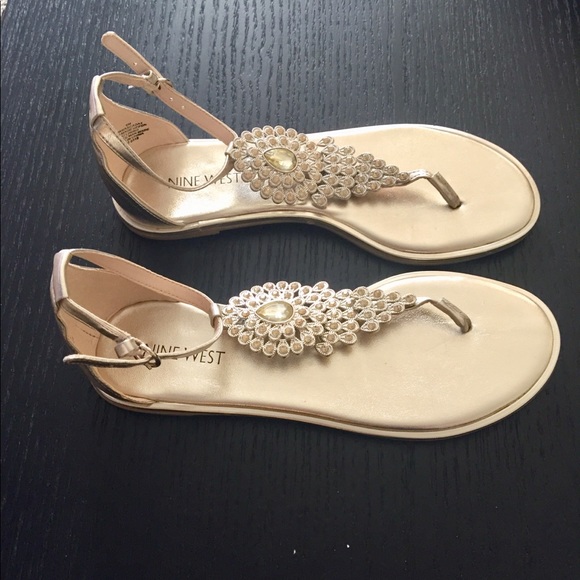 Brand new NINE WEST sandals - Picture 3 of 3